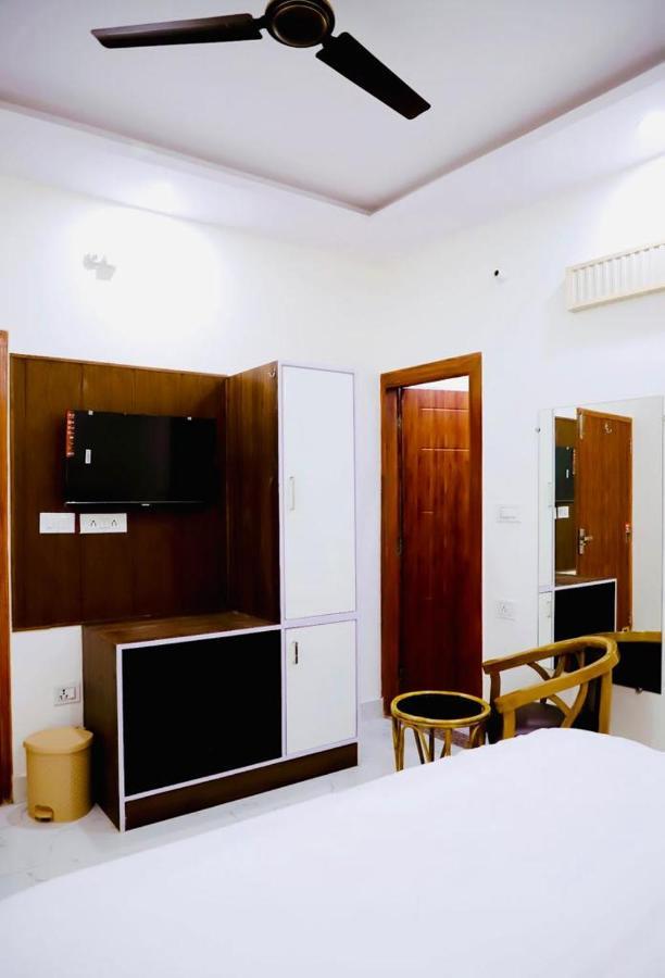 Hotel Srp Rishikesh Exterior photo